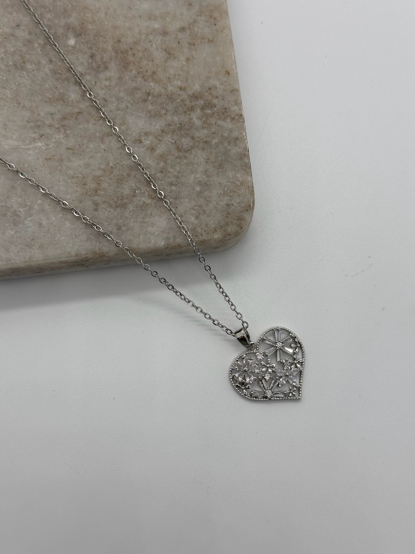 Blooming Heart Pendant Necklace