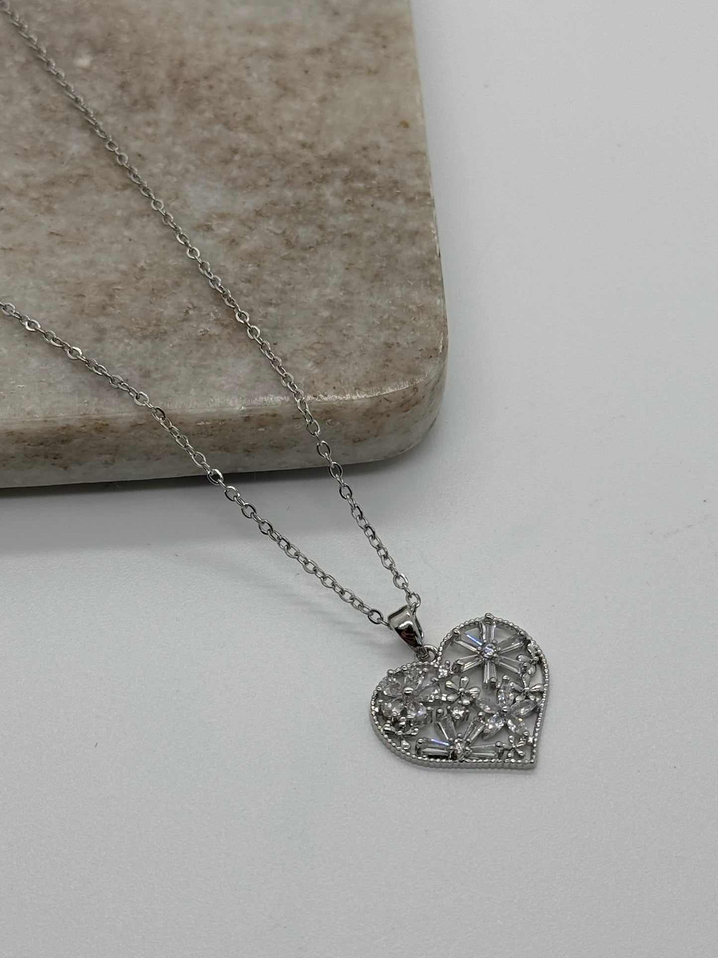 Blooming Heart Pendant Necklace